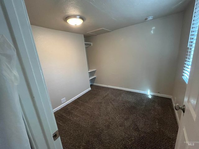 1704 S Vista Ave, Boise, ID 83705