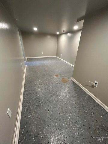 1704 S Vista Ave, Boise, ID 83705