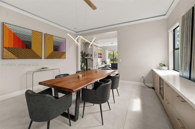 15450 NW 88th Ave, Miami Lakes, FL 33018