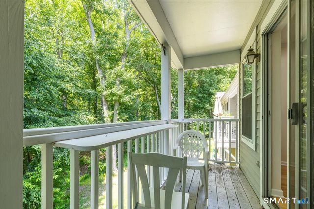 135 Mayfield Drive 135, Trumbull, CT 06611