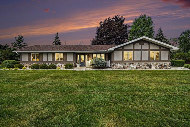 2905 Midland Road, Bay City, MI 48706