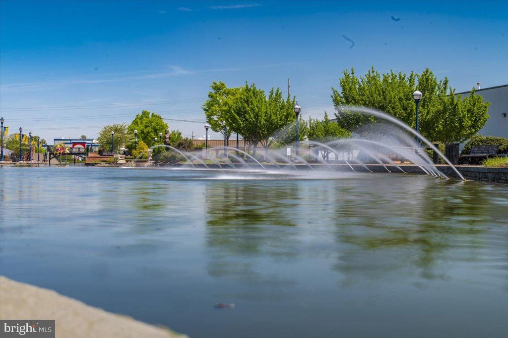 Image 27 of property listing at 103 S MARKET ST #301, Frederick, MD 21701