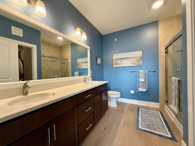 9065 Bishop Drive 106, West Des Moines, IA 50266