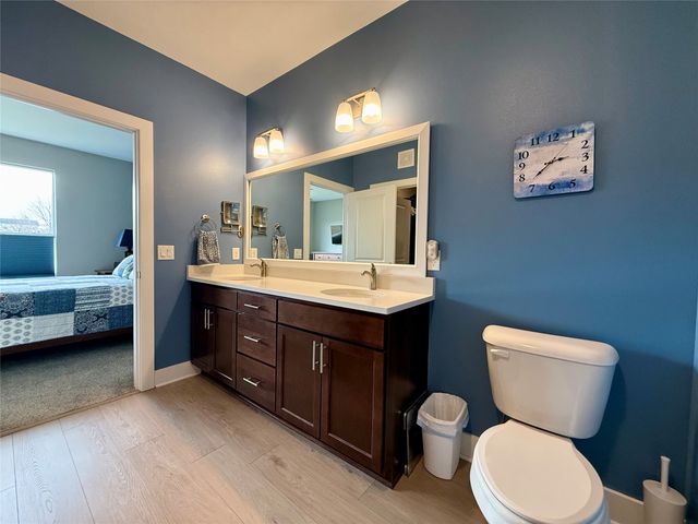 9065 Bishop Drive 106, West Des Moines, IA 50266