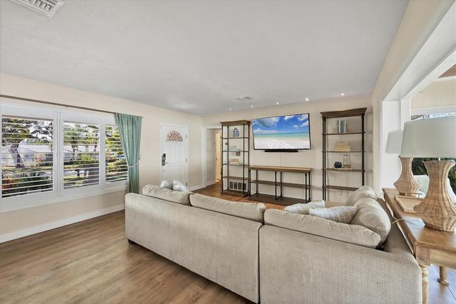 2149 WASON ROAD, Sarasota, FL 34231