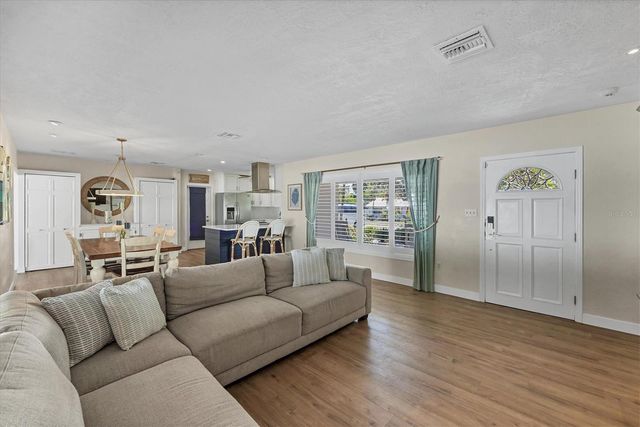 2149 WASON ROAD, Sarasota, FL 34231