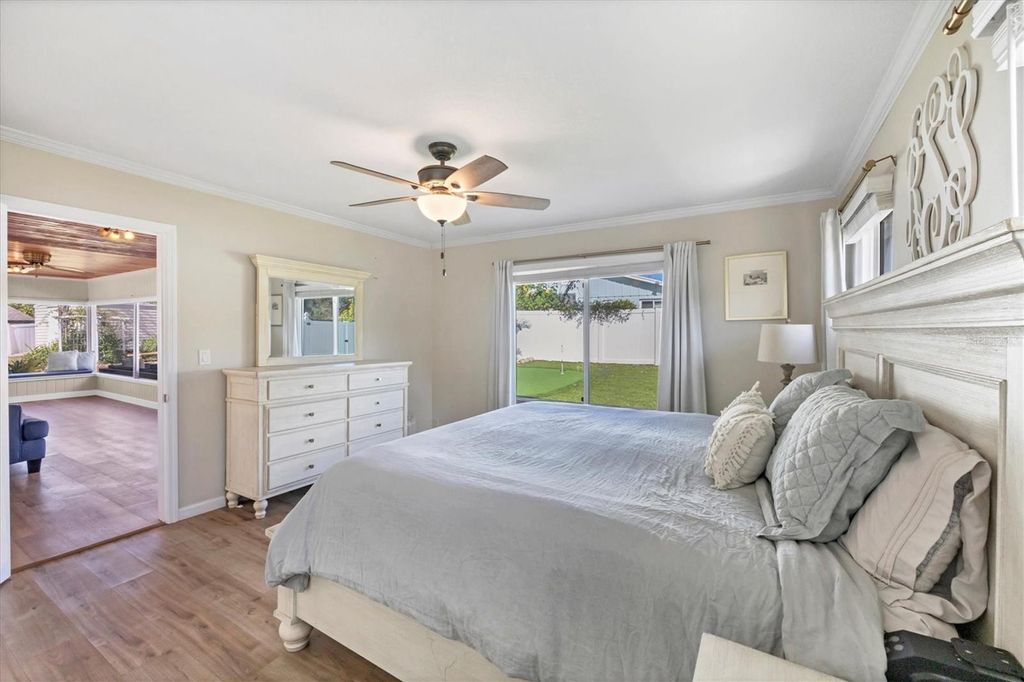 Image 16 of property listing at 2149 WASON ROAD, Sarasota, FL 34231