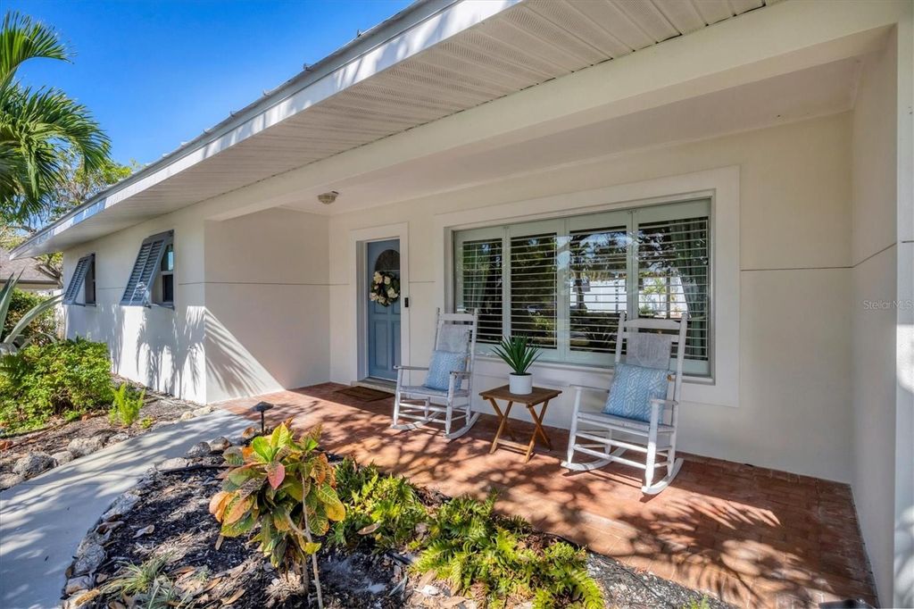 Image 3 of property listing at 2149 WASON ROAD, Sarasota, FL 34231