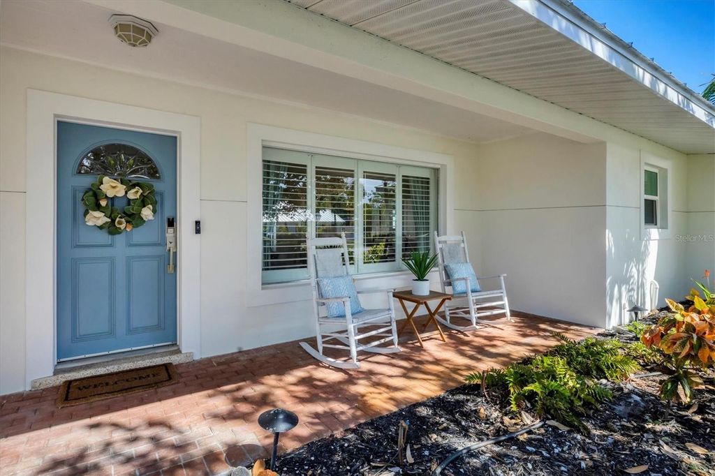 Image 4 of property listing at 2149 WASON ROAD, Sarasota, FL 34231