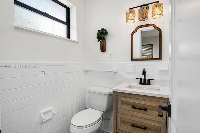 1275 Marseille Dr 42, Miami Beach, FL 33141