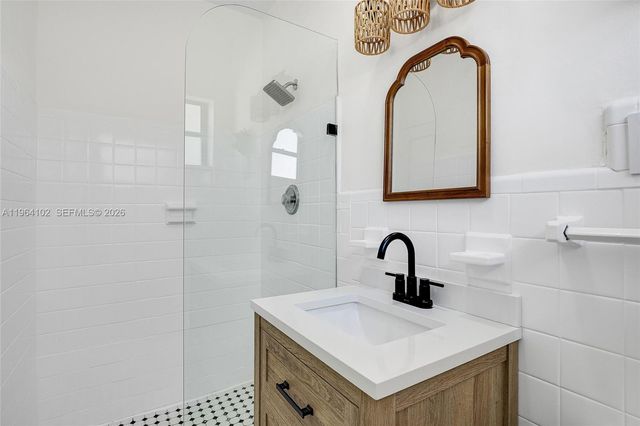 1275 Marseille Dr 42, Miami Beach, FL 33141