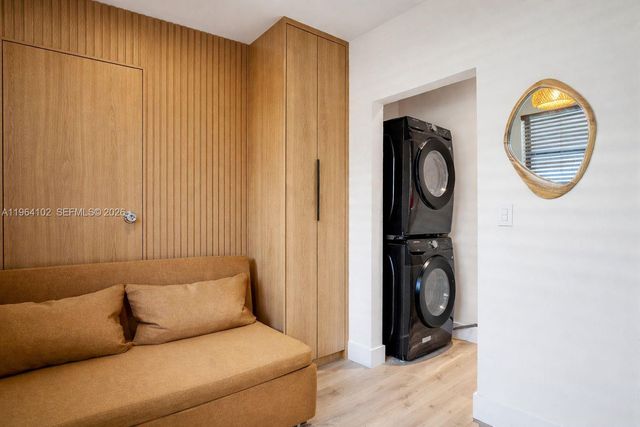 1275 Marseille Dr 42, Miami Beach, FL 33141