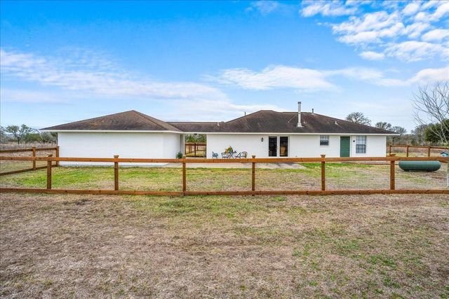 524 Hackemack Road, Round Top, TX 78954