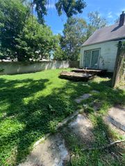 1028 Campbell Street, Flint, MI 48507