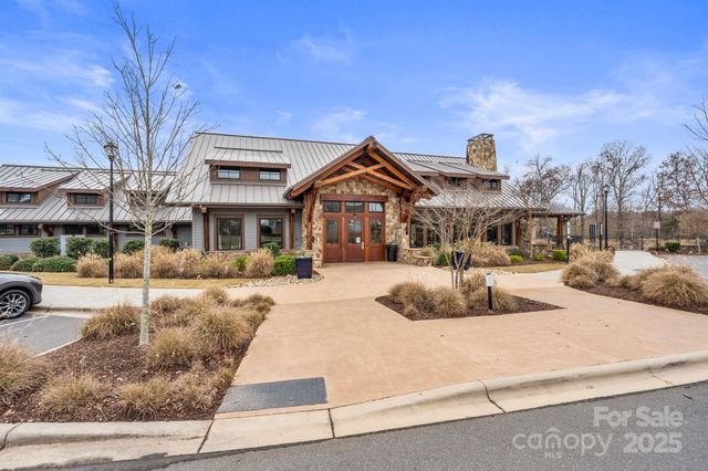 2075 Masons Bend Drive, Fort Mill, SC 29708