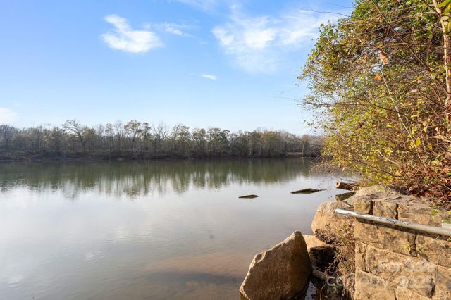 2075 Masons Bend Drive, Fort Mill, SC 29708