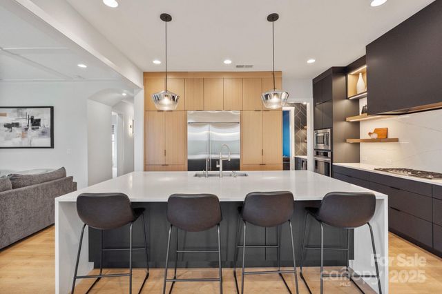 2075 Masons Bend Drive, Fort Mill, SC 29708