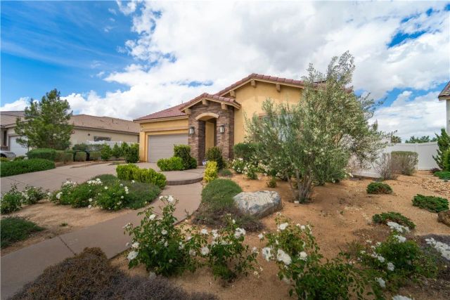 2041 Cork Oak Street, Palmdale, CA 93551