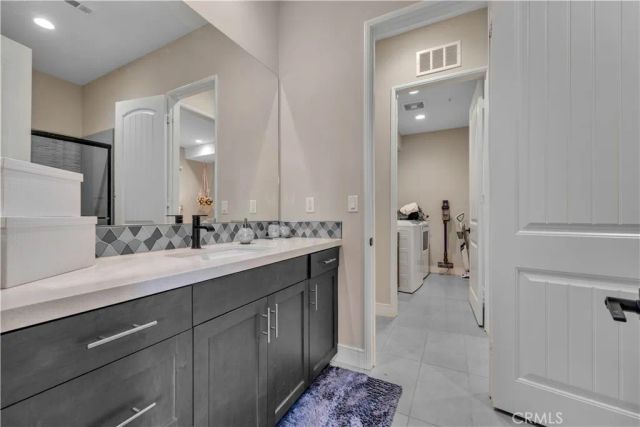 2041 Cork Oak Street, Palmdale, CA 93551