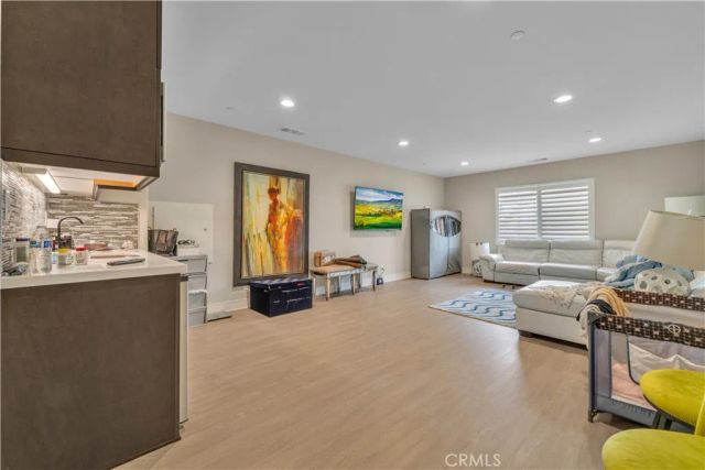 2041 Cork Oak Street, Palmdale, CA 93551