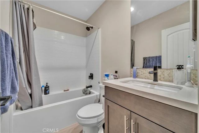 2041 Cork Oak Street, Palmdale, CA 93551