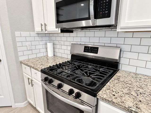 29202 Dunns Creek Court, Katy, TX 77494