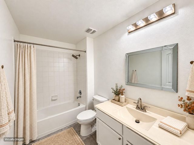 29202 Dunns Creek Court, Katy, TX 77494
