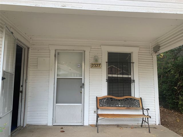 2327 Dathe Street, Dallas, TX 75215