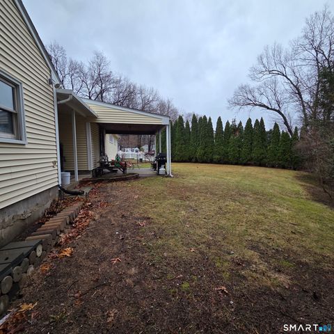 24 Coolidge Street, Windsor Locks, CT 06096