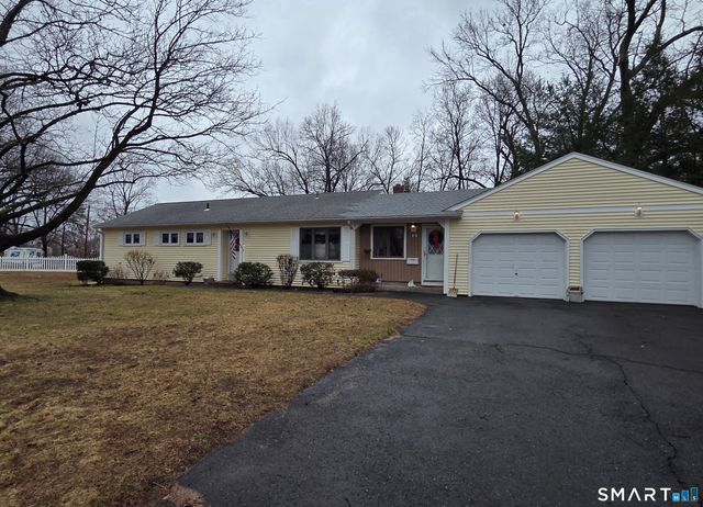 24 Coolidge Street, Windsor Locks, CT 06096