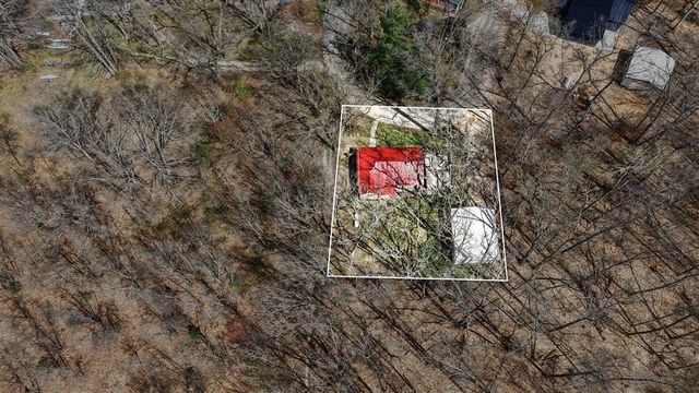 880 W Lincoln Avenue, White Cloud, MI 49349