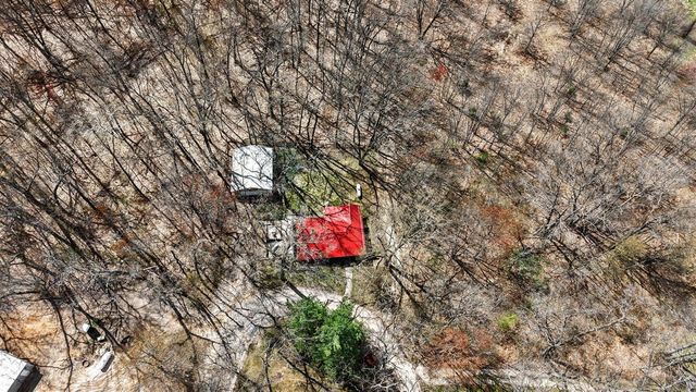 880 W Lincoln Avenue, White Cloud, MI 49349