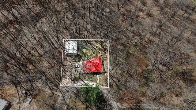 880 W Lincoln Avenue, White Cloud, MI 49349