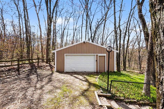 880 W Lincoln Avenue, White Cloud, MI 49349