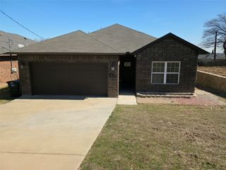 3118 Roosevelt Avenue, Fort Worth, TX 76106