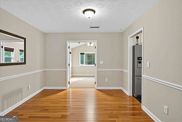 294 N Briar Ridge, Woodstock, GA 30189