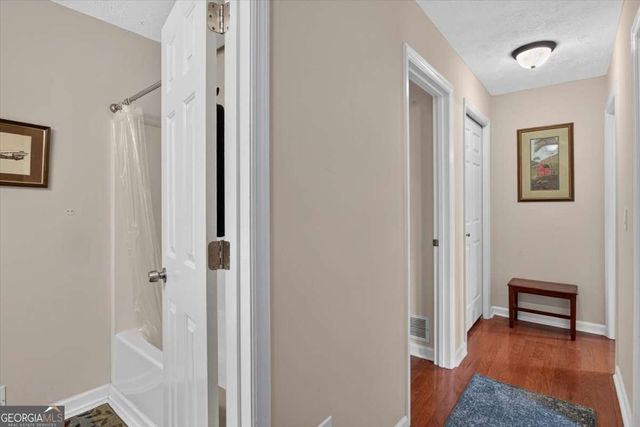 294 N Briar Ridge, Woodstock, GA 30189