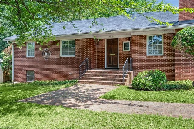 2881 Monticello Drive, Winston-salem, NC 27106