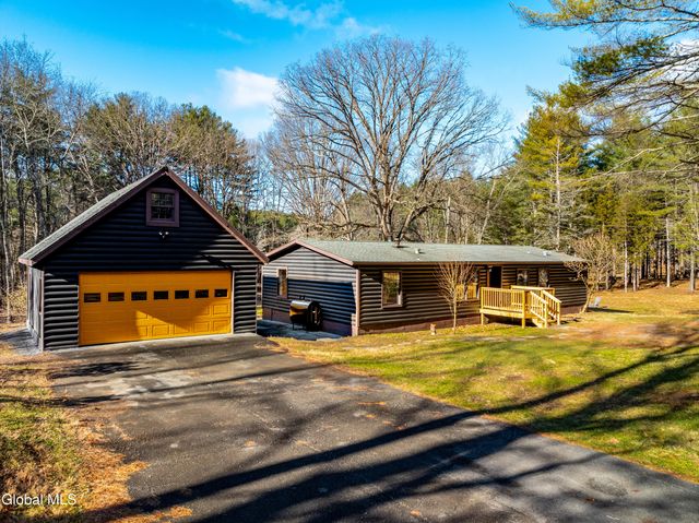 209 Circle Drive, Cairo, NY 12413