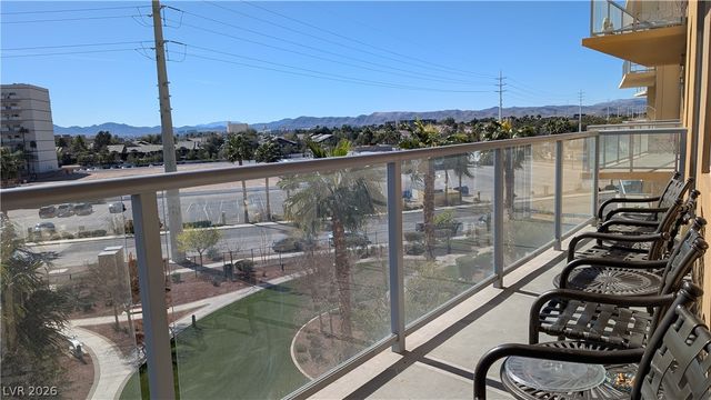 8255 Las Vegas Boulevard 415, Las Vegas, NV 89123