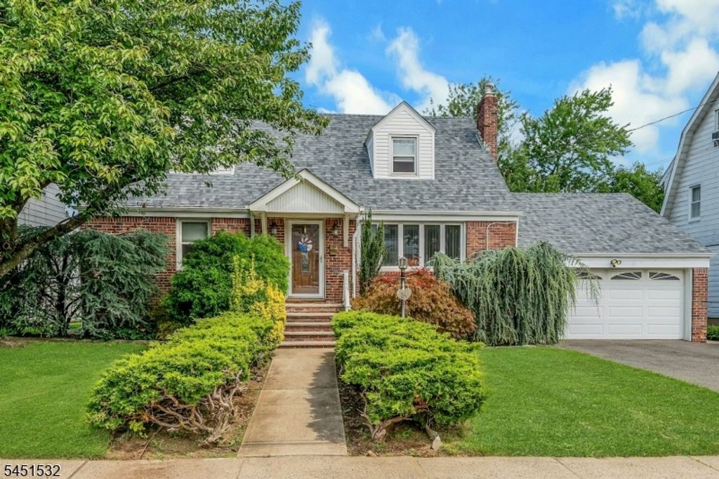 34 Berkeley Ave, Belleville Twp., NJ 07109 — exterior