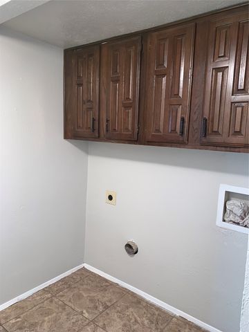 5260 Pruitt Drive, The Colony, TX 75056
