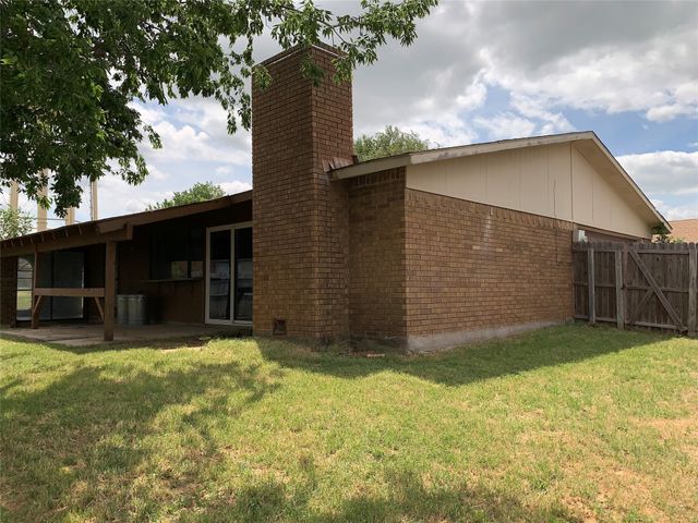 5260 Pruitt Drive, The Colony, TX 75056