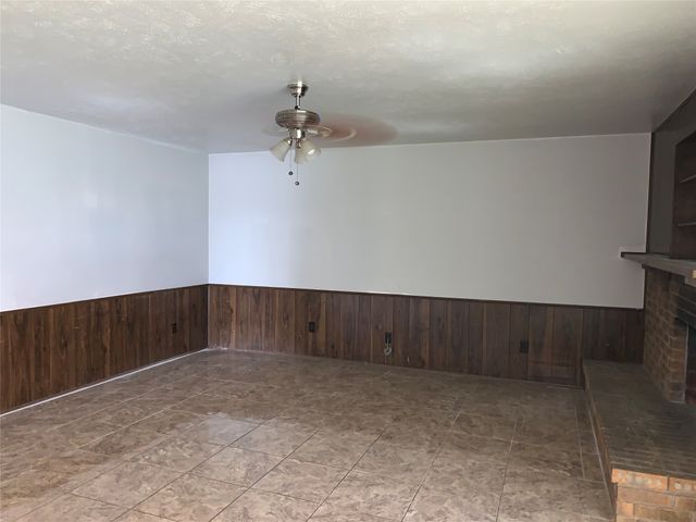 5260 Pruitt Drive, The Colony, TX 75056