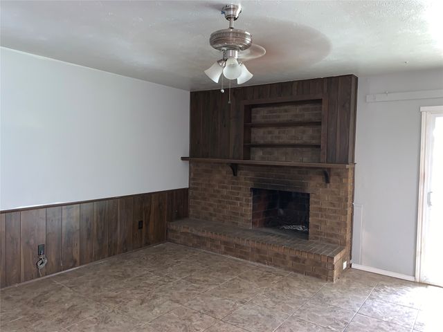 5260 Pruitt Drive, The Colony, TX 75056