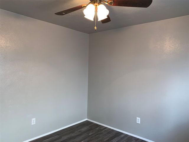 5260 Pruitt Drive, The Colony, TX 75056