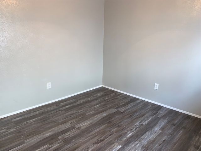 5260 Pruitt Drive, The Colony, TX 75056