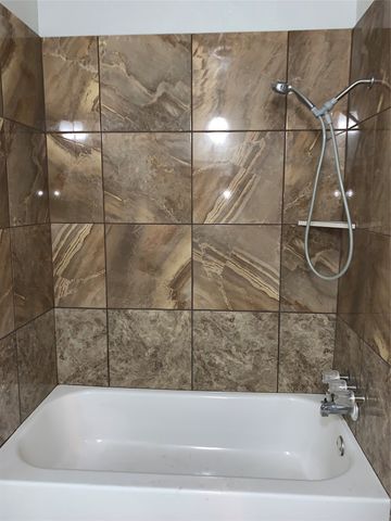 5260 Pruitt Drive, The Colony, TX 75056
