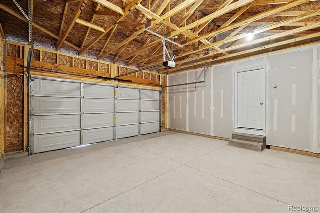 12521 Sharp Road, Linden, MI 48451