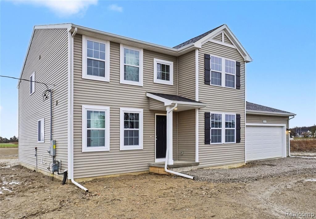 12521 Sharp Road, Linden, MI 48451